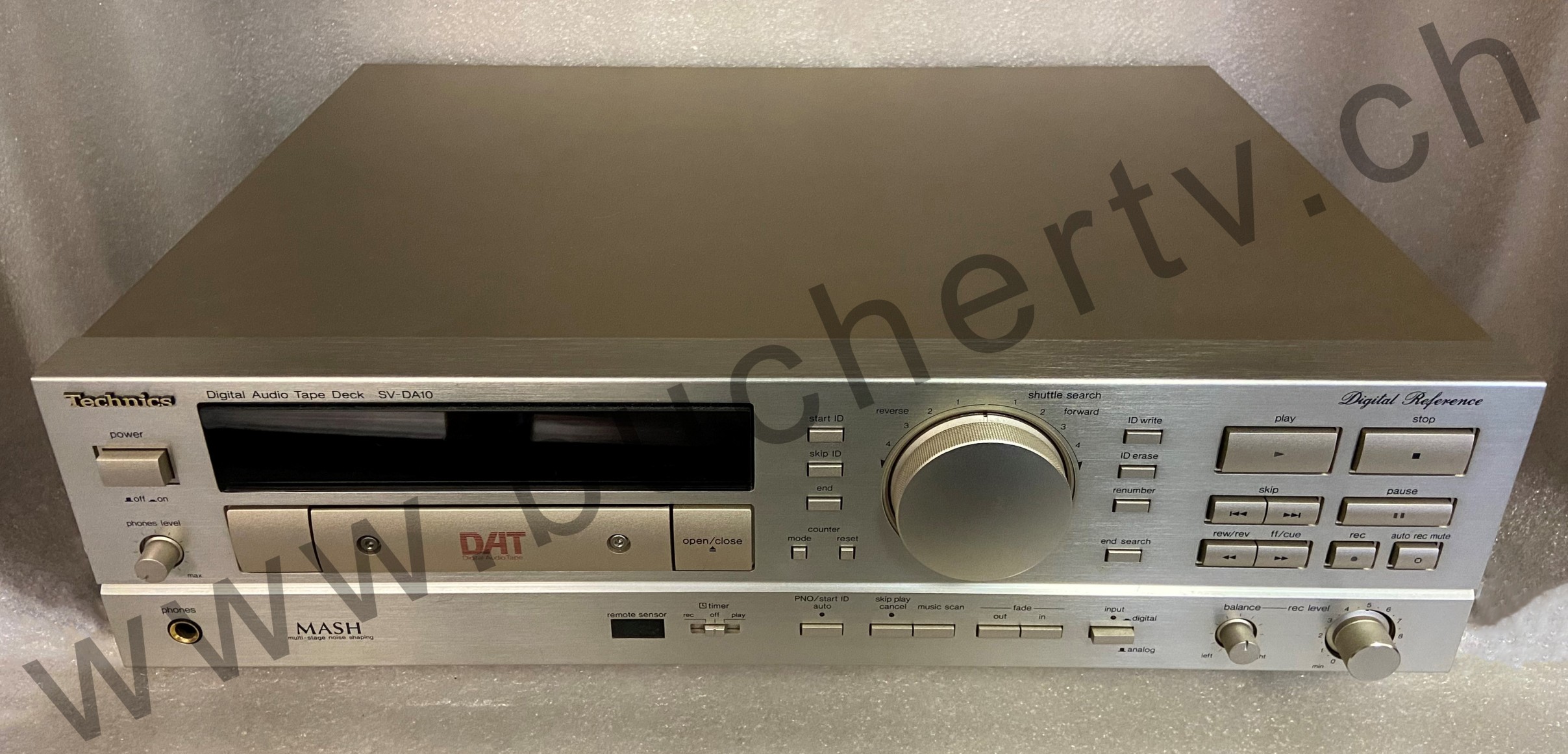Technics Digital Audio Tape Deck SV-DA10 Reparatur